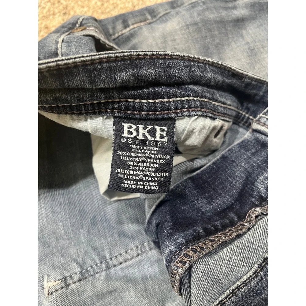 BKE Tyler Straight Leg Jeans Mens 36x32 Medium Wash Stretch Denim Blue Pants